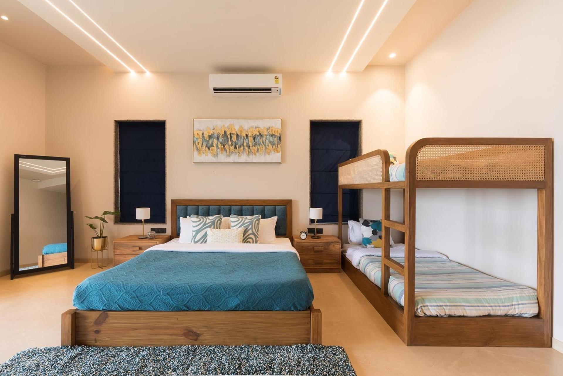 Pearl Lakeview Mansion By Stayvista - Lakeside Villa With Infinity Pool, Jacuzzi, In-House Theatre & Games Room Igatpuri Exterior foto